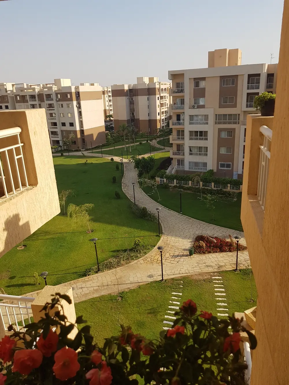 مدينتي، المجموعة 112
